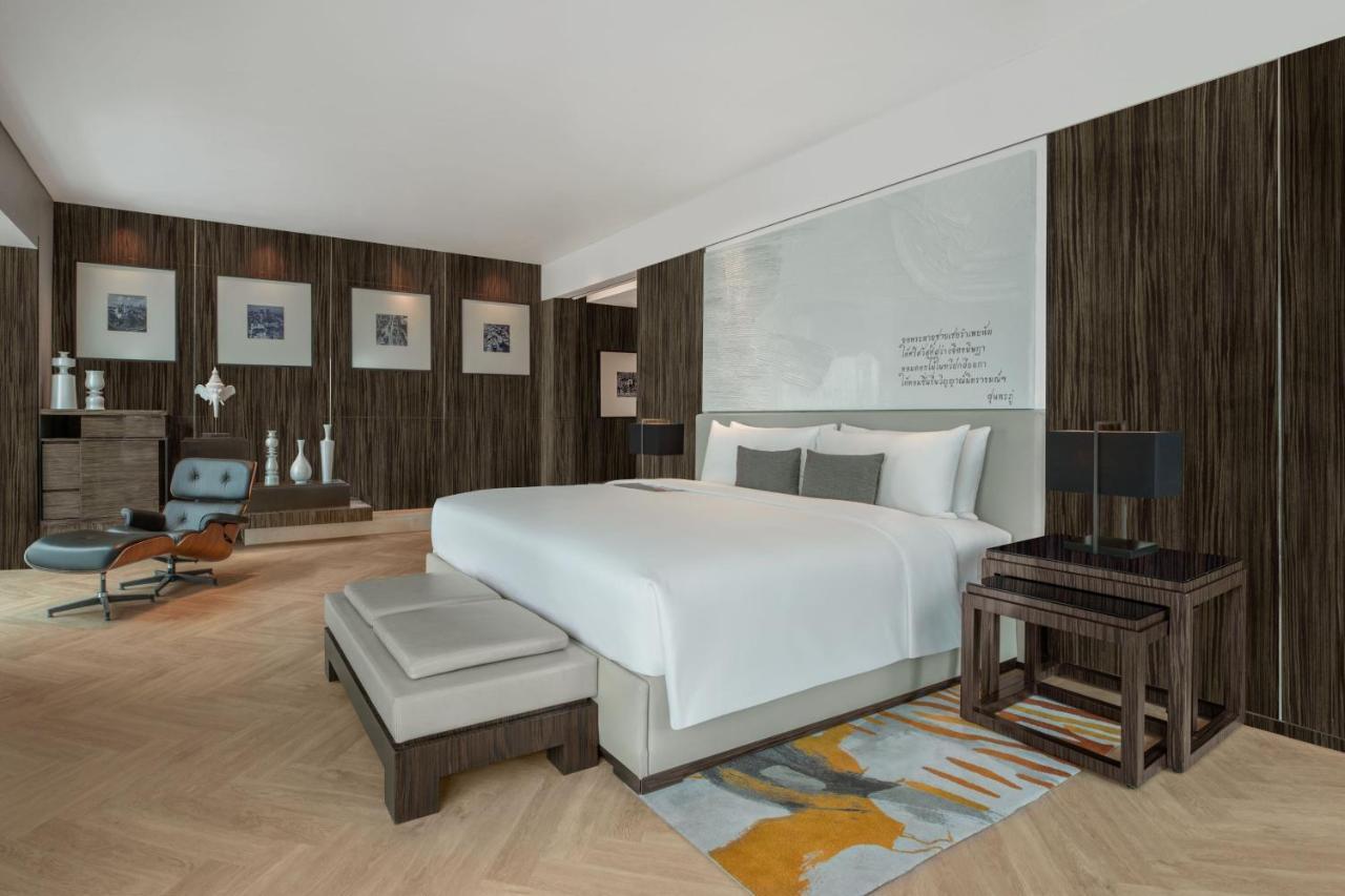 Presidential Corner Suite MahaNakhon View,1413385739:JPEG